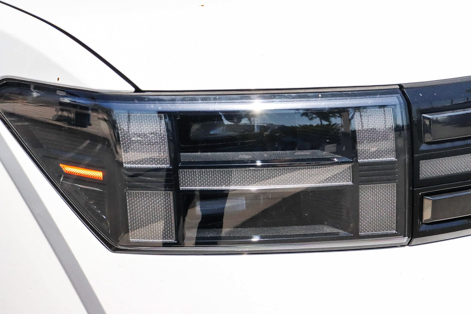 New 2026 Hyundai Santa Fe Limited FWD image 4