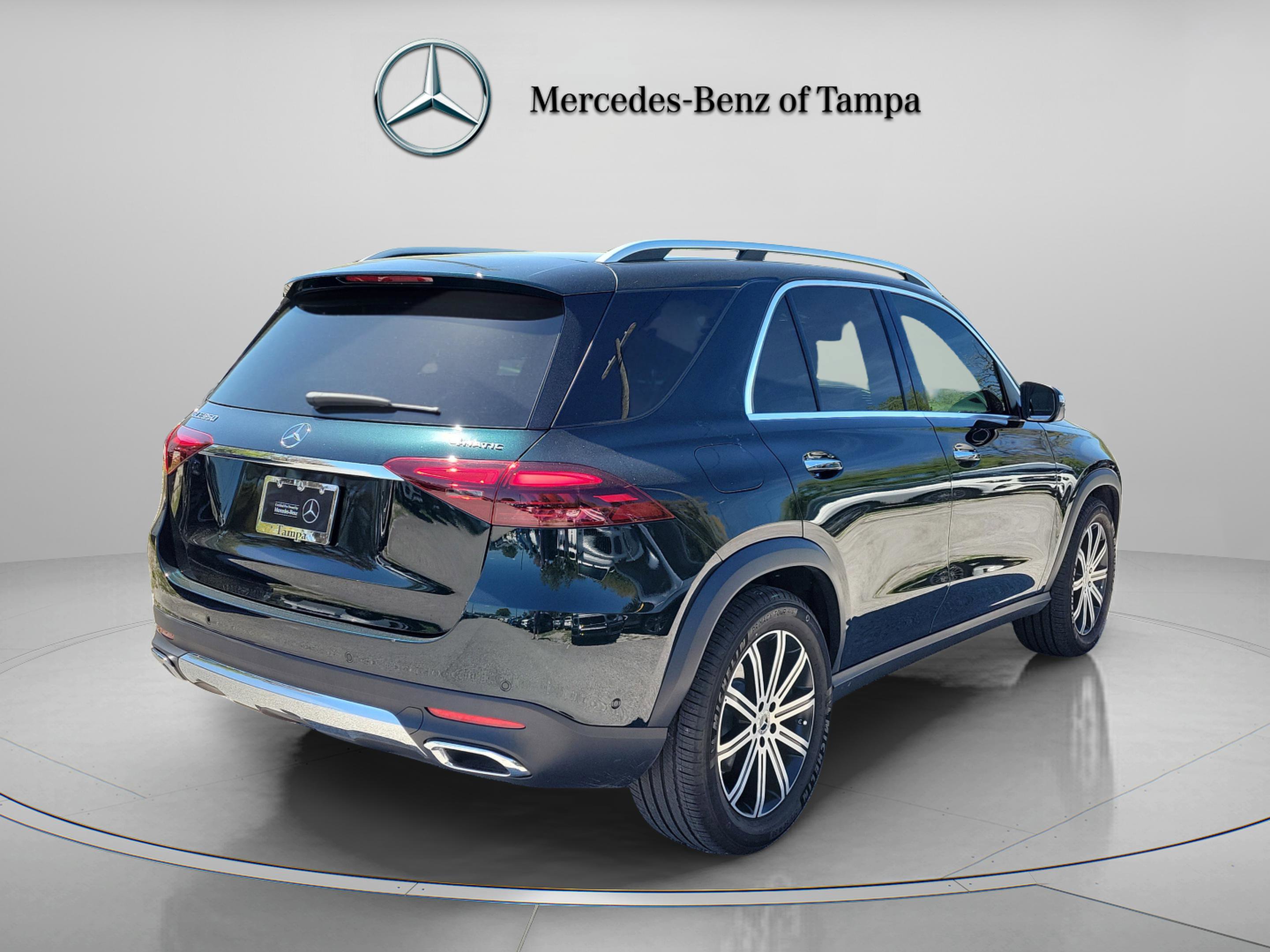 Used 2024 Mercedes-Benz GLE 350 4MATIC image 3