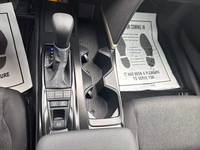 Used 2026 Toyota Camry LE image 14