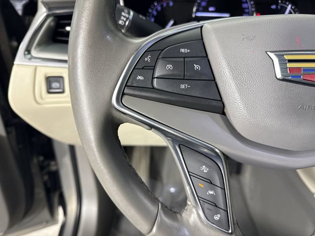 Used 2019 Cadillac XT5 Luxury AWD/4WD image 12