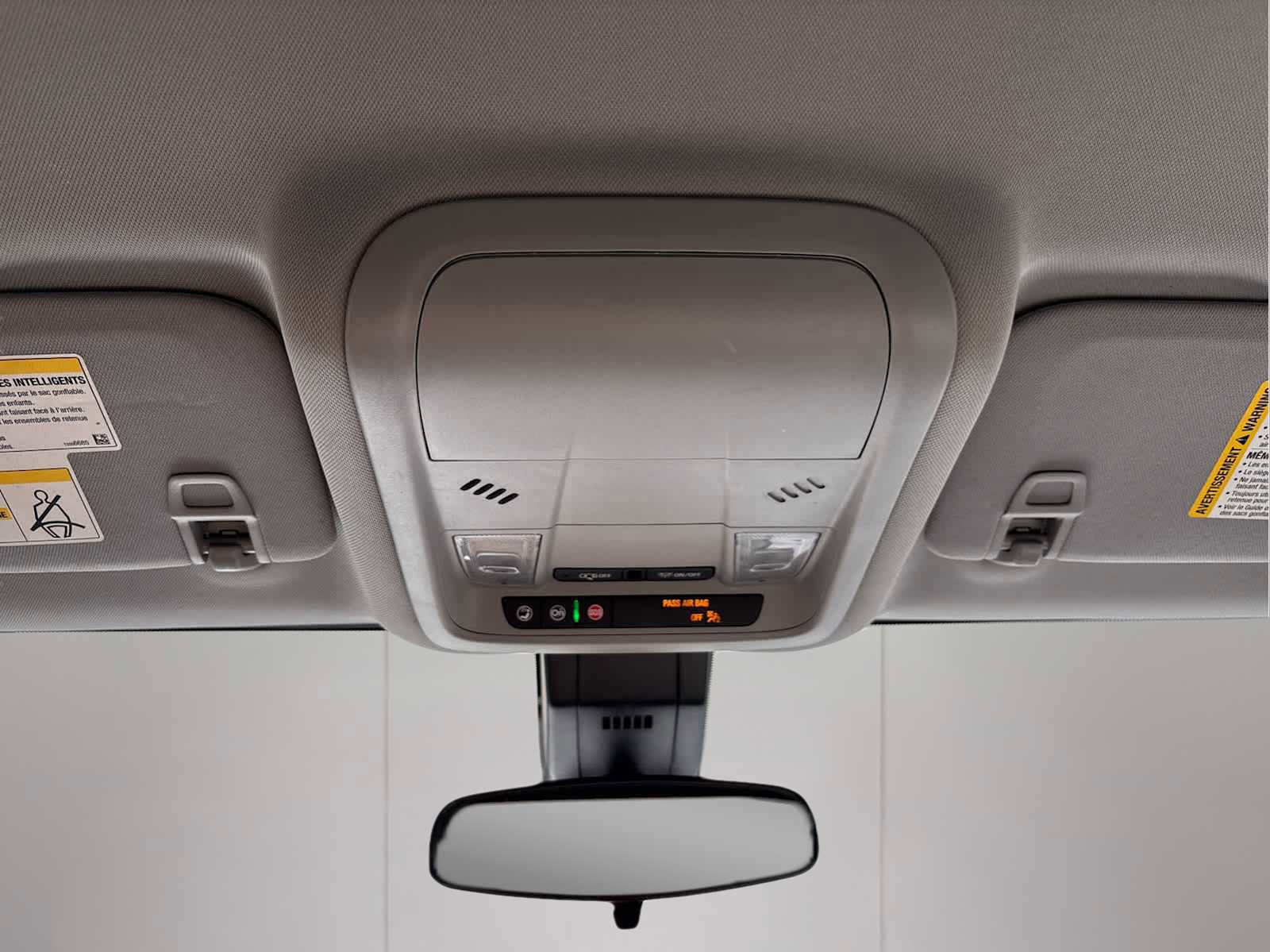 Used 2024 Chevrolet Equinox LS w/ LS Convenience Package image 19