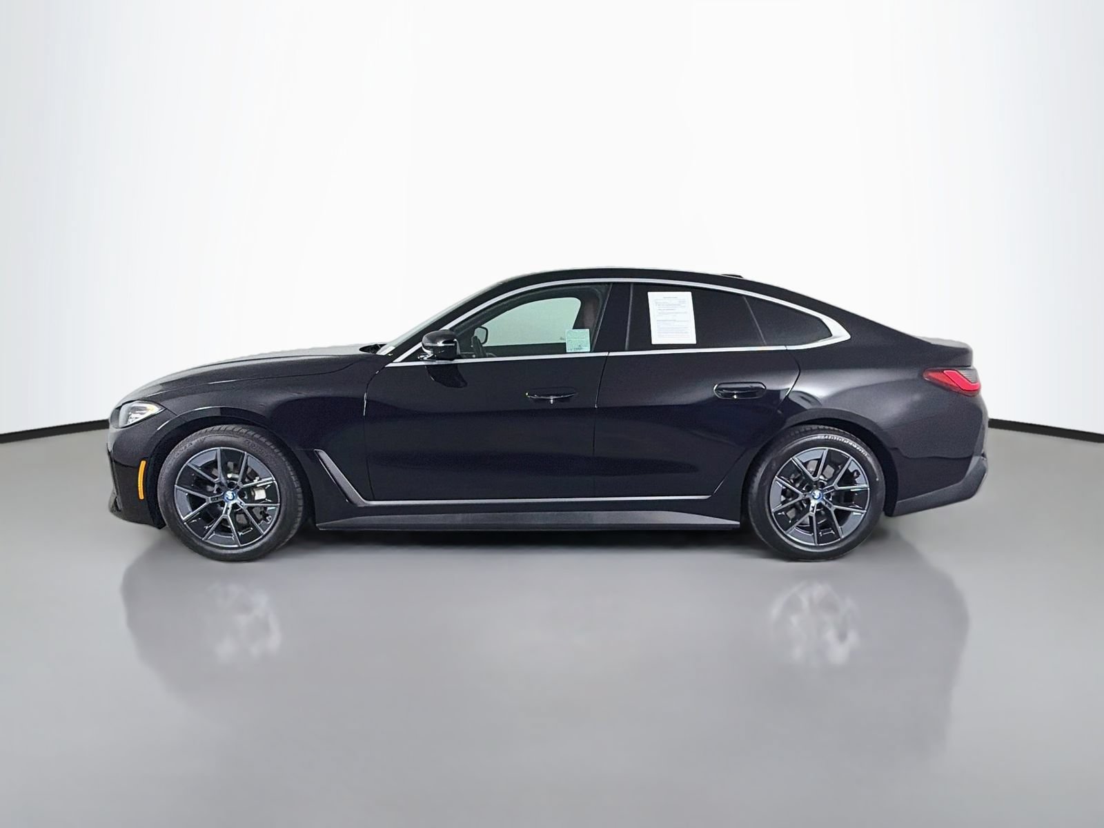 Certified 2023 BMW i4 eDrive35 w/ Premium Package RWD image 4