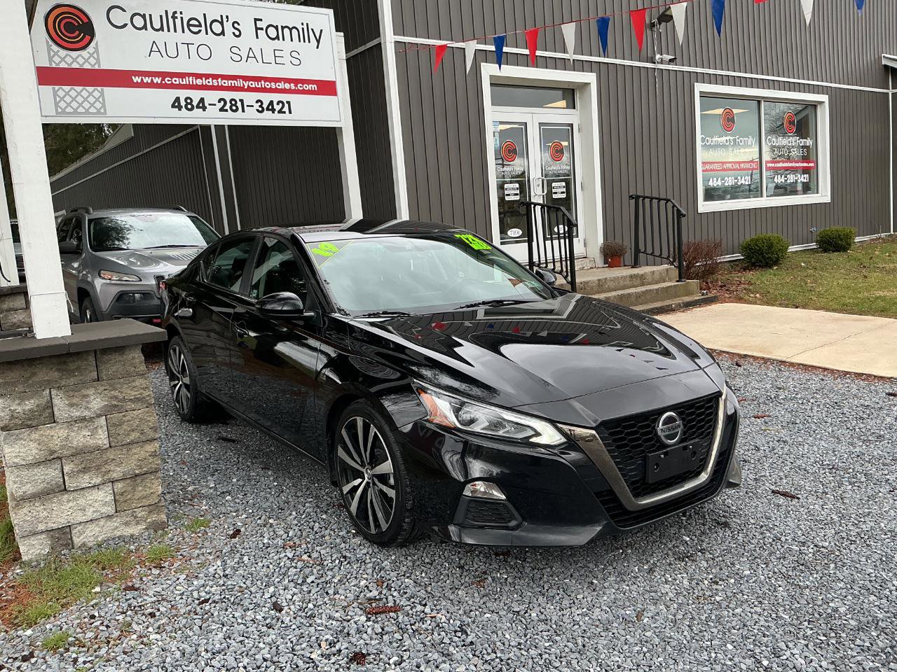Used 2019 Nissan Altima 2.5 SR image 3