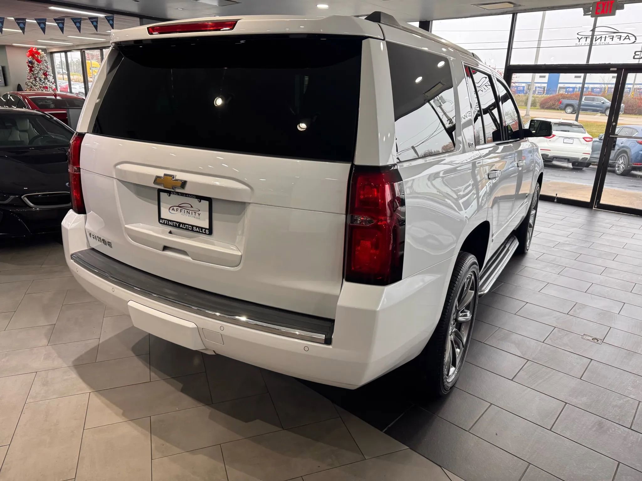 Used 2016 Chevrolet Tahoe LTZ image 5