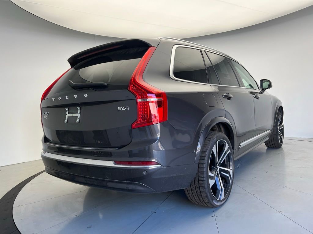 Used 2025 Volvo XC90 B6 Ultra w/ Protection Package Premier image 5