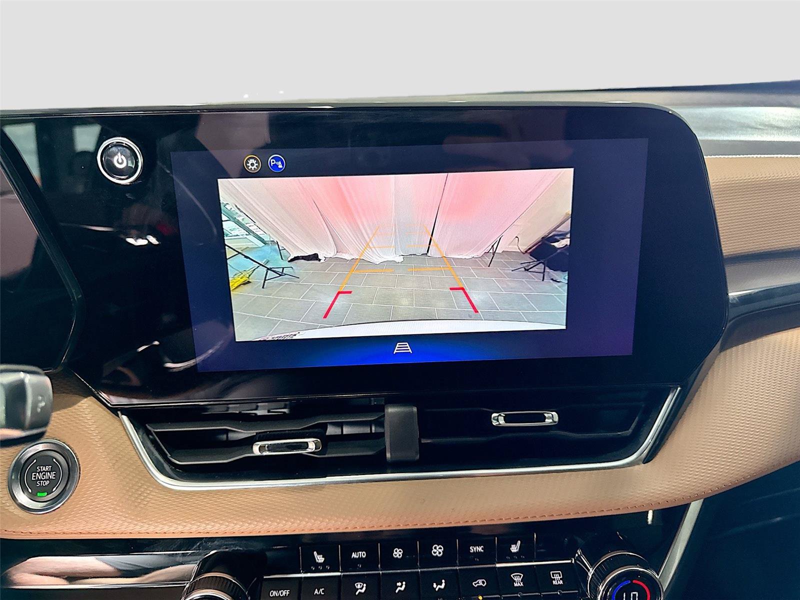 Used 2026 Chevrolet Equinox ACTIV FWD image 9