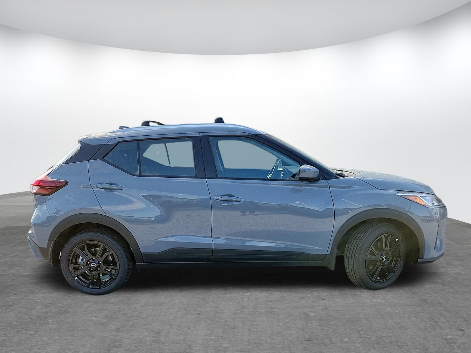 New 2024 Nissan Kicks SV w/ Interior Electronics Package image 4