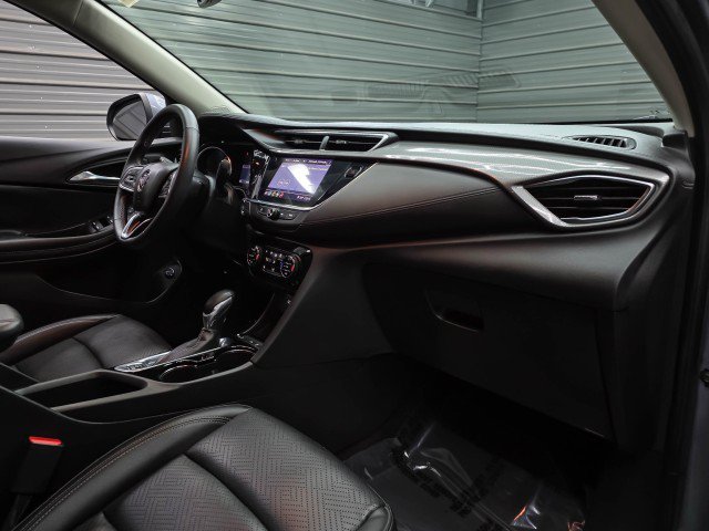 Used 2022 Buick Encore GX Essence FWD image 12