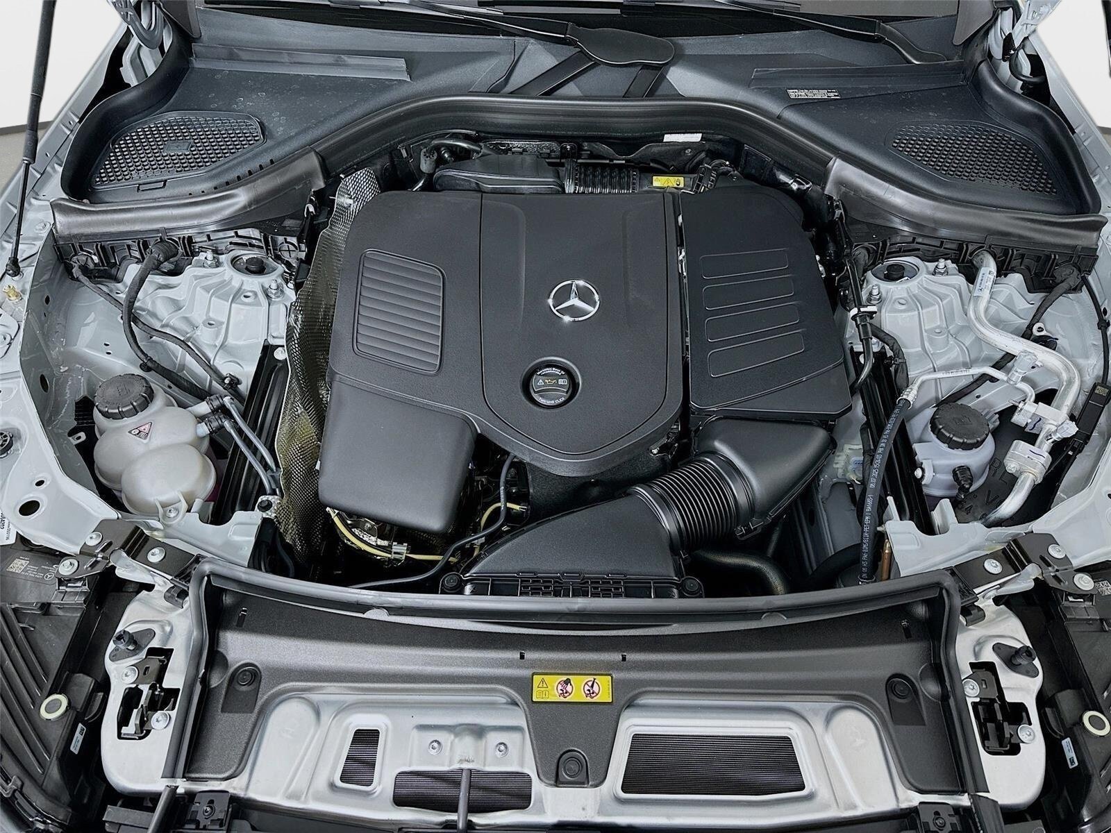 Certified 2026 Mercedes-Benz GLC 300 4MATIC image 38