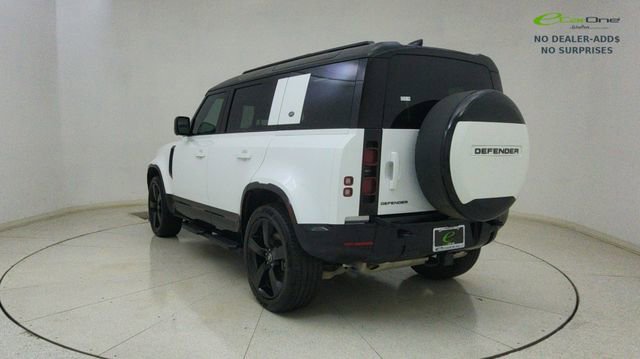 Used 2024 Land Rover Defender 110 X-Dynamic SE AWD/4WD image 65