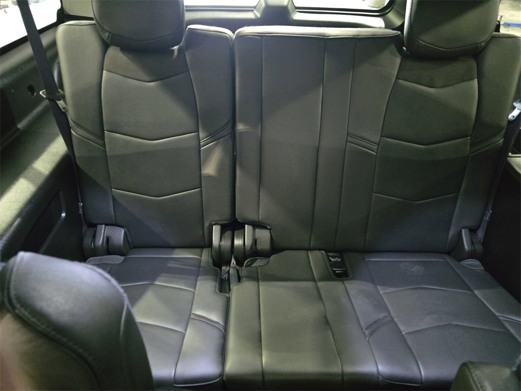 Used 2016 Cadillac Escalade ESV Premium image 12