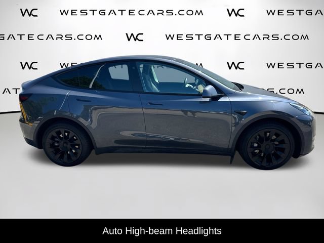 Used 2022 Tesla Model Y Long Range AWD/4WD image 22