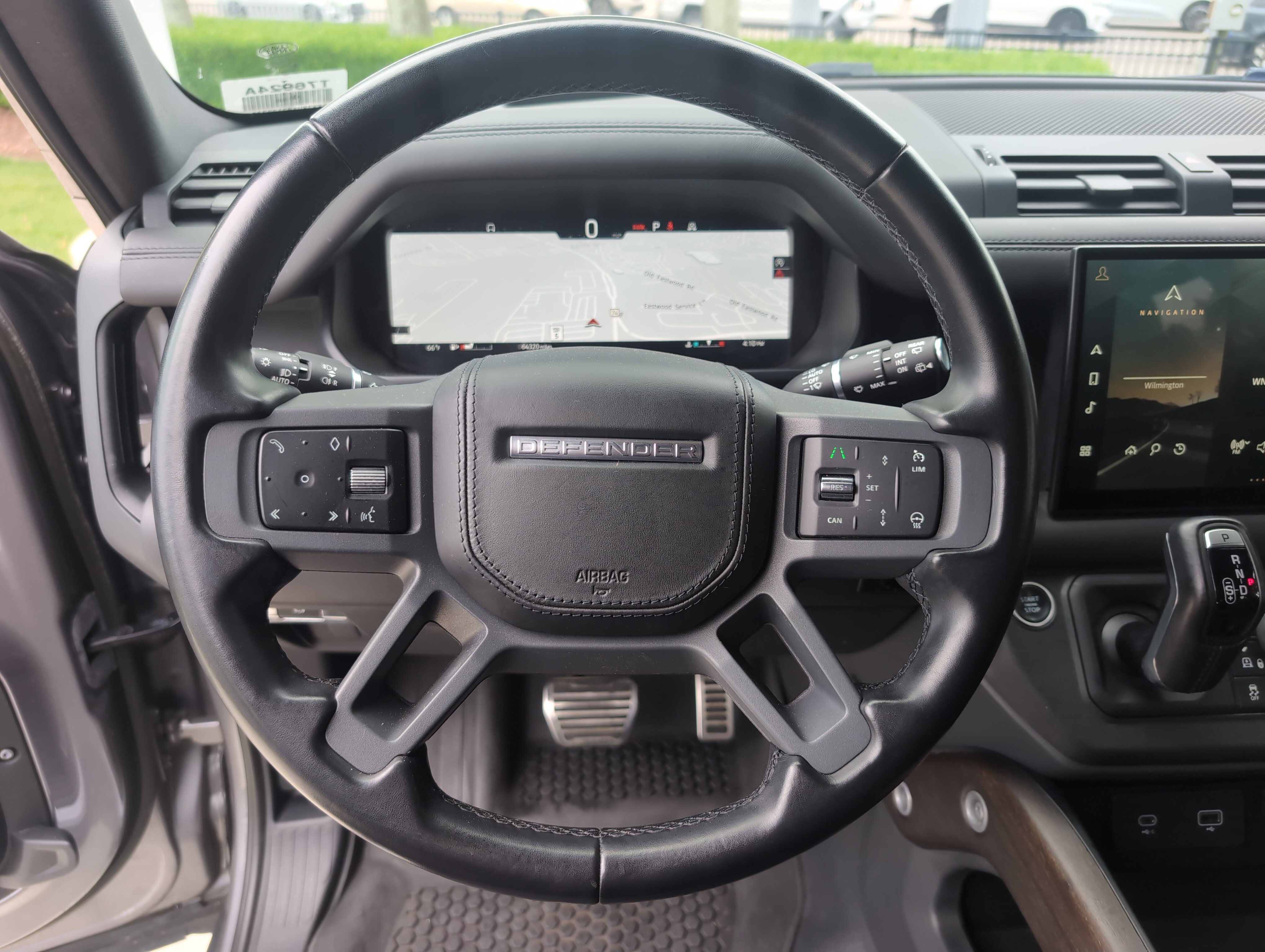 Used 2023 Land Rover Defender 110 X AWD/4WD image 18