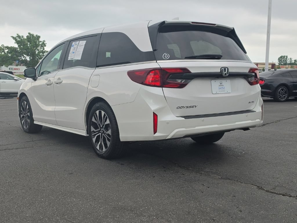 Certified 2025 Honda Odyssey Elite image 5