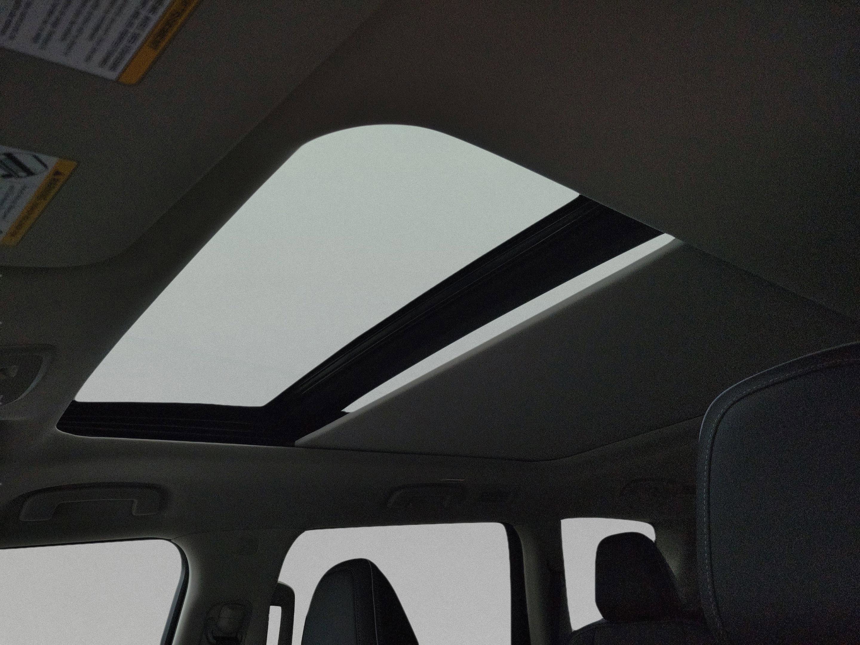 New 2026 INFINITI QX80 Luxe w/ Cargo Package image 18