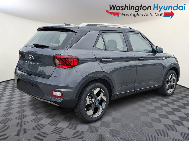 New 2026 Hyundai Venue SEL FWD image 6