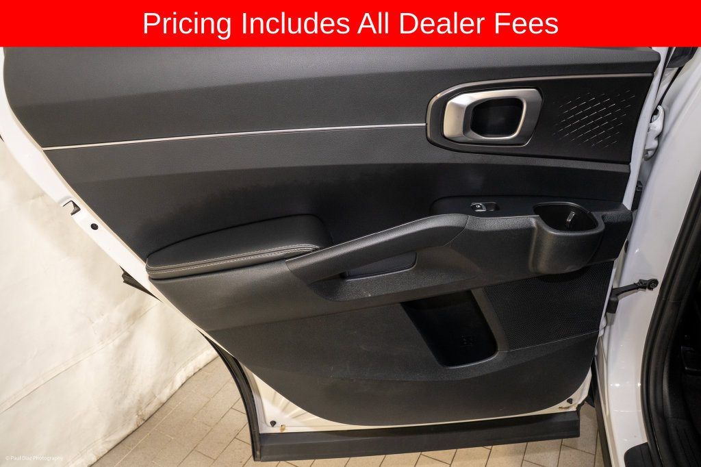 Certified 2024 Kia Sorento S FWD image 10