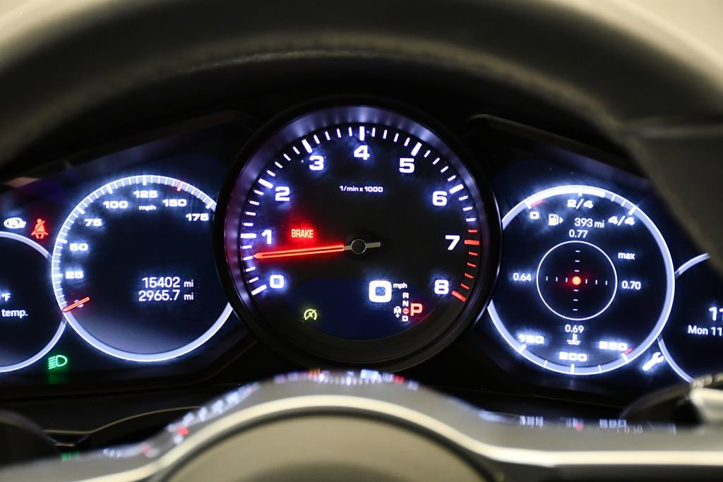 Used 2023 Porsche Cayenne image 29