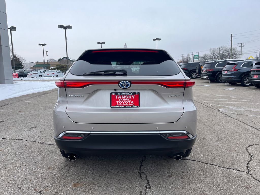 Certified 2023 Toyota Venza Limited image 4