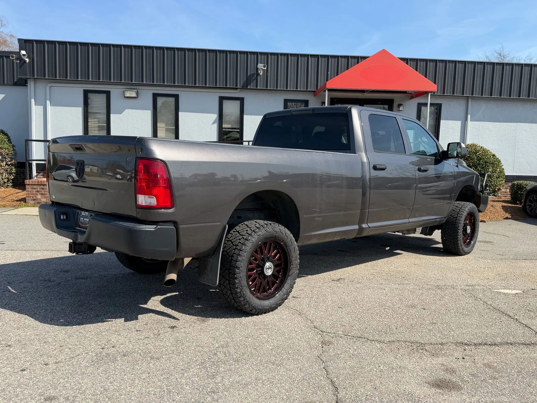 Used 2017 RAM 2500 Tradesman w/ Popular Equipment Group image 9