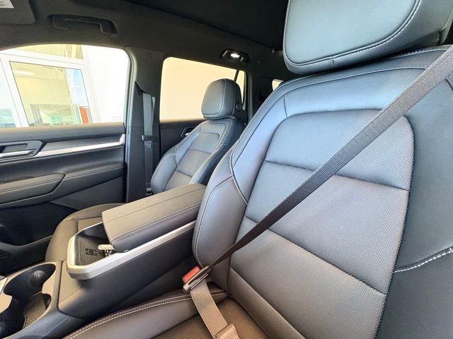 New 2026 GMC Terrain Elevation w/ Elevation Premium Package FWD image 25