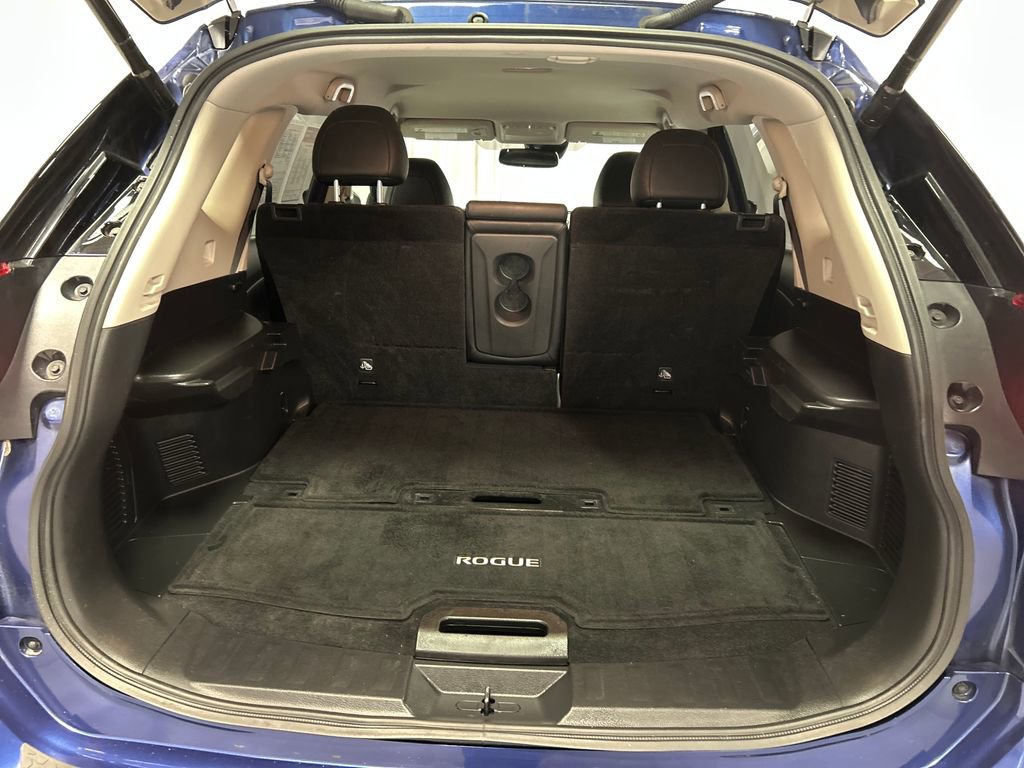 Used 2018 Nissan Rogue SL image 22