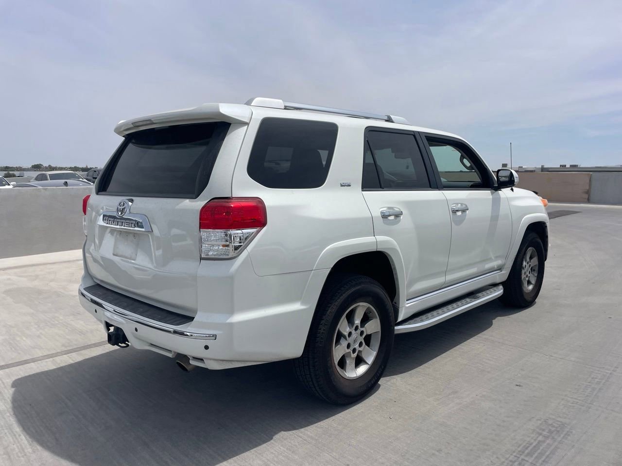 Used 2012 Toyota 4Runner SR5 w/ Convenience Pkg AWD/4WD image 2