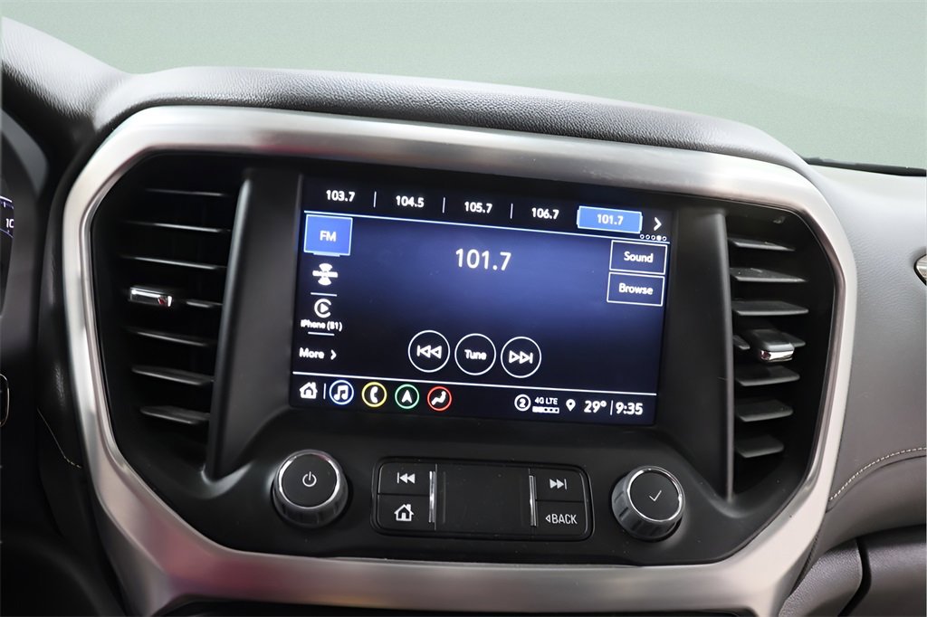 Used 2023 GMC Acadia SLE w/ Driver Convenience Package image 8