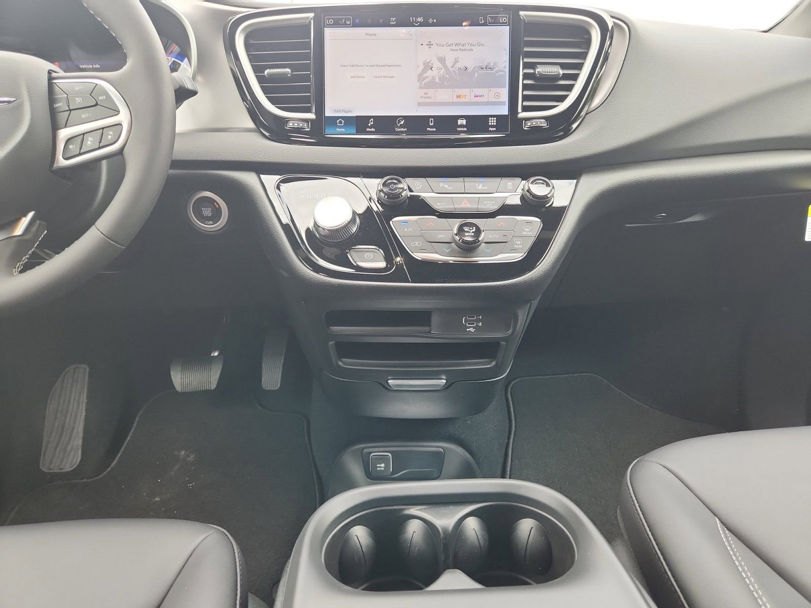 New 2026 Chrysler Voyager LX image 17