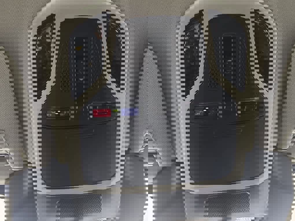 Used 2025 Subaru Outback Onyx Edition image 39