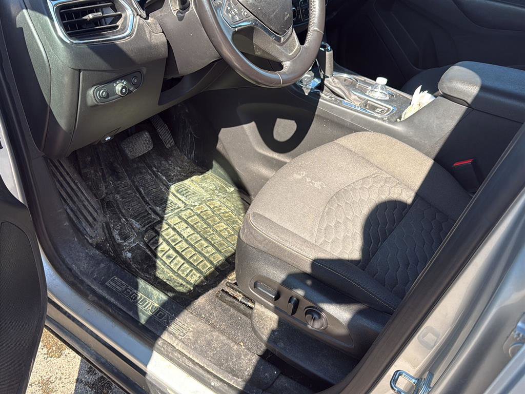 Used 2021 Chevrolet Equinox LT image 14