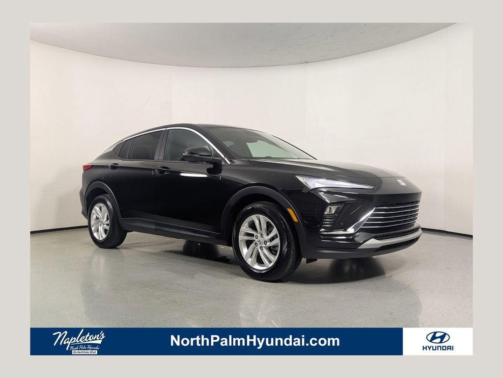 Used 2026 Buick Envista Preferred FWD image 1