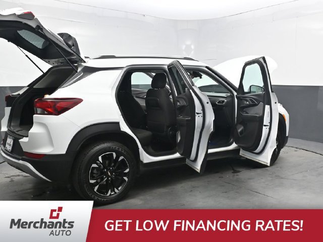 Used 2023 Chevrolet TrailBlazer LT w/ Convenience Package FWD image 48