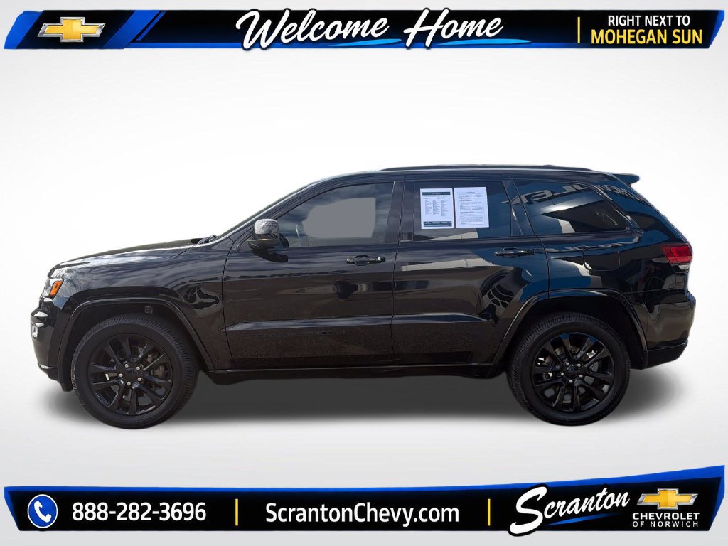 Used 2022 Jeep Grand Cherokee Laredo X AWD/4WD image 2