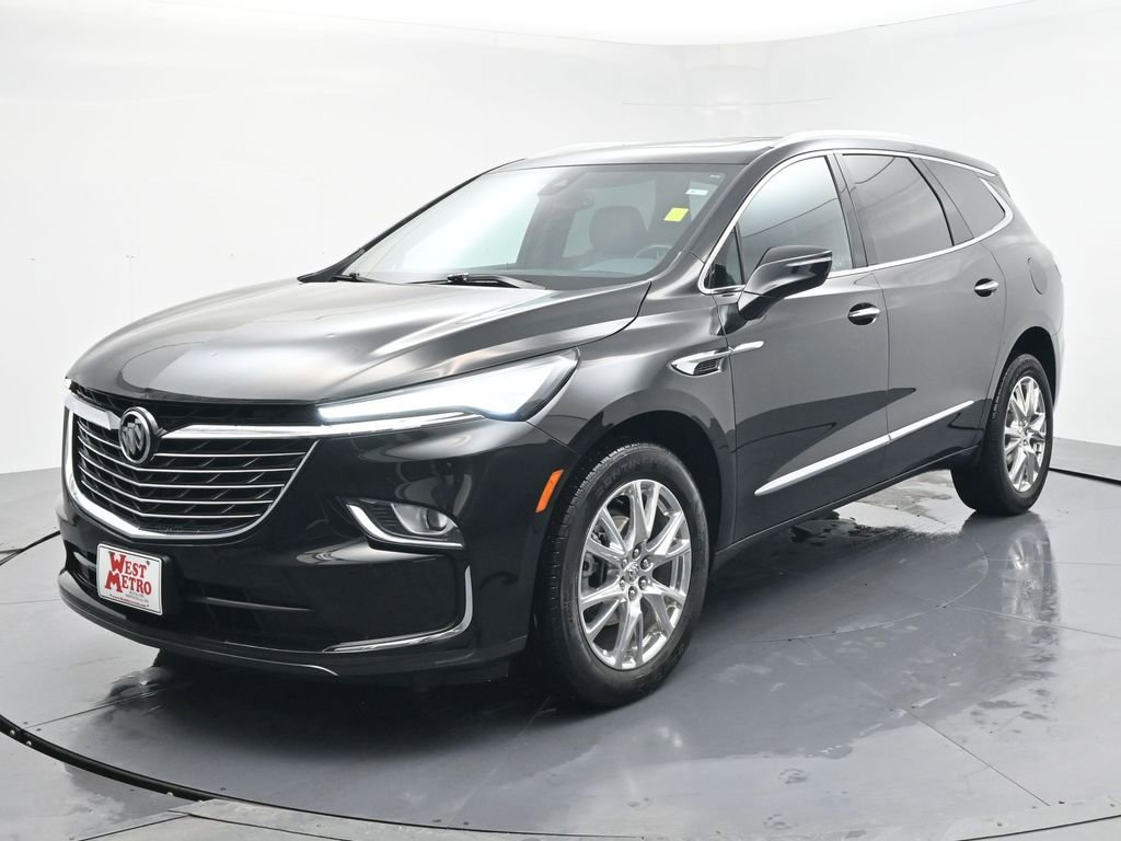 Used 2023 Buick Enclave Essence w/ Experience Buick Package