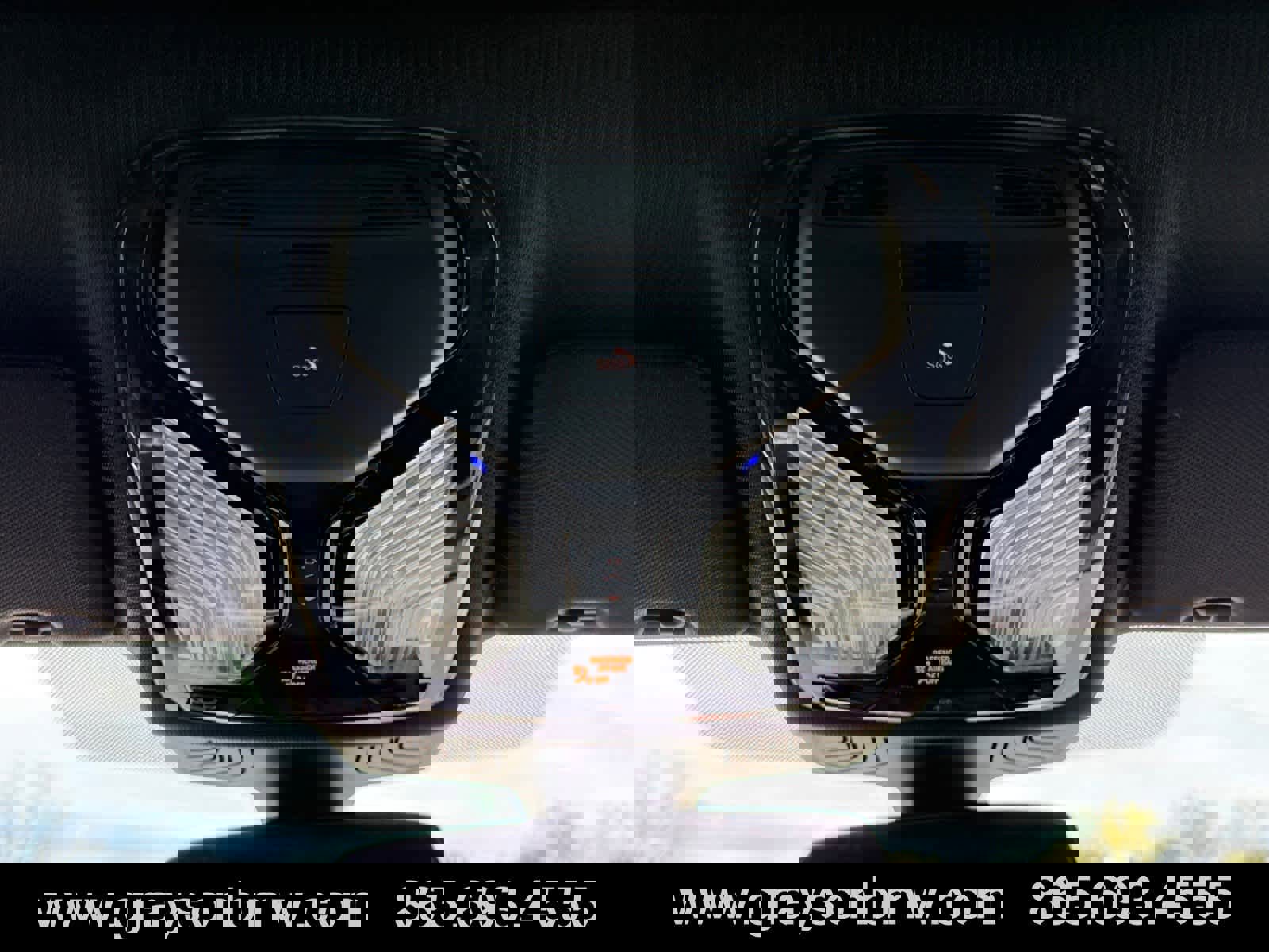 Used 2019 BMW M550i xDrive image 32