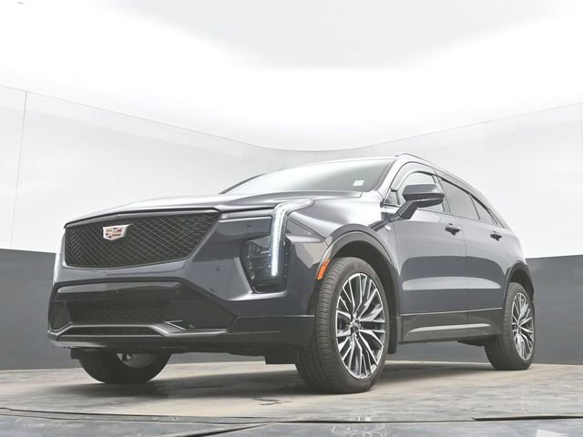 Used 2024 Cadillac XT4 Sport AWD/4WD image 29