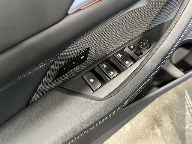 Used 2023 BMW 430i xDrive Convertible w/ M Sport Package image 19