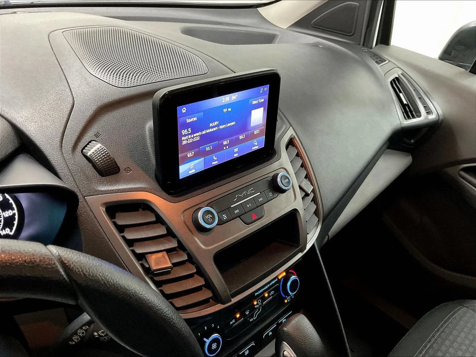 Used 2022 Ford Transit Connect XLT FWD image 21