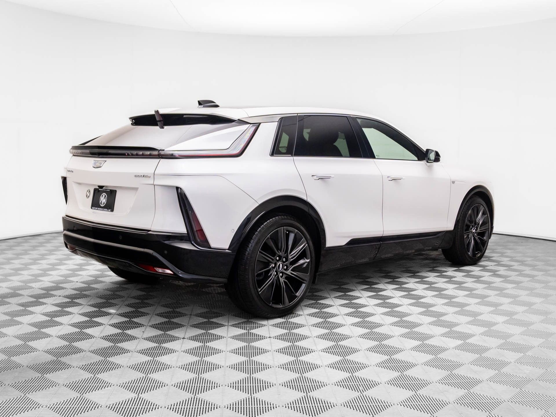 Certified 2024 Cadillac Lyriq Sport w/ Nappa Leather Package image 6