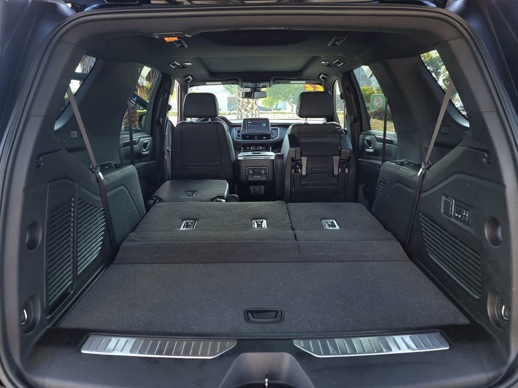 Used 2022 Chevrolet Tahoe RST w/ Luxury Package image 33