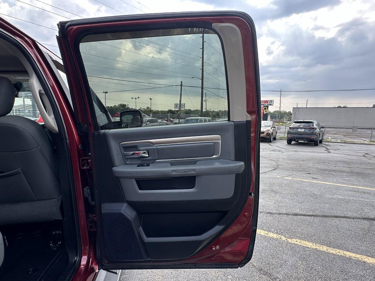 Used 2012 RAM 1500 Express RWD image 33