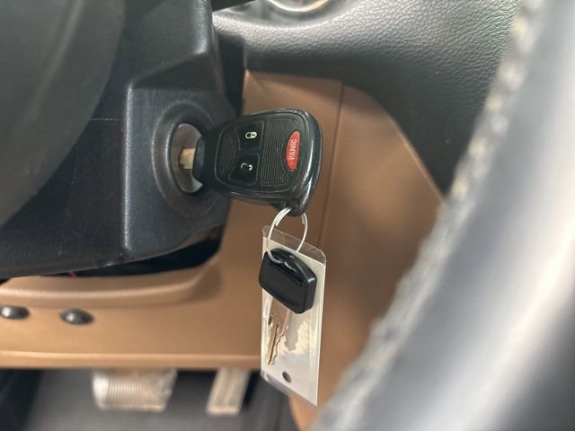 Used 2015 Jeep Wrangler Unlimited Sahara w/ Connectivity Group image 23