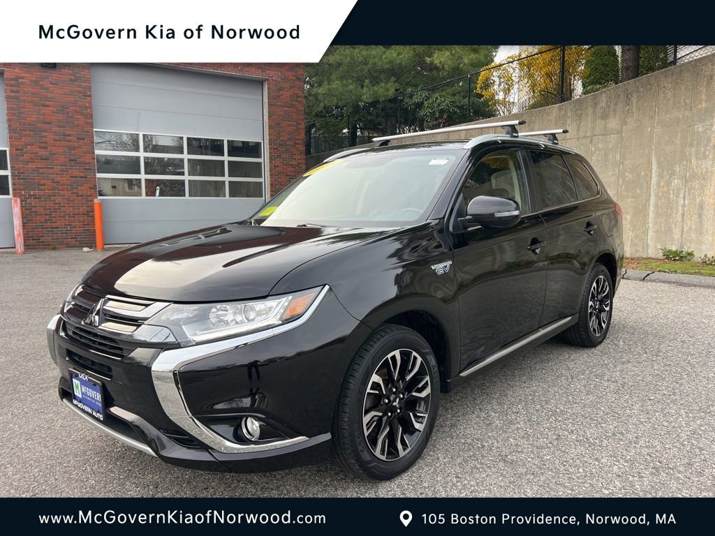 Used 2018 Mitsubishi Outlander 4WD Plug-In Hybrid image 1