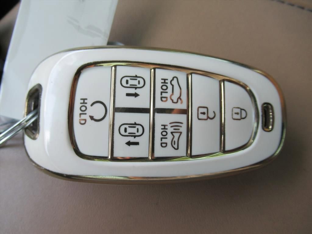 Used 2021 Hyundai Sonata Limited w/ Cargo Package FWD image 32