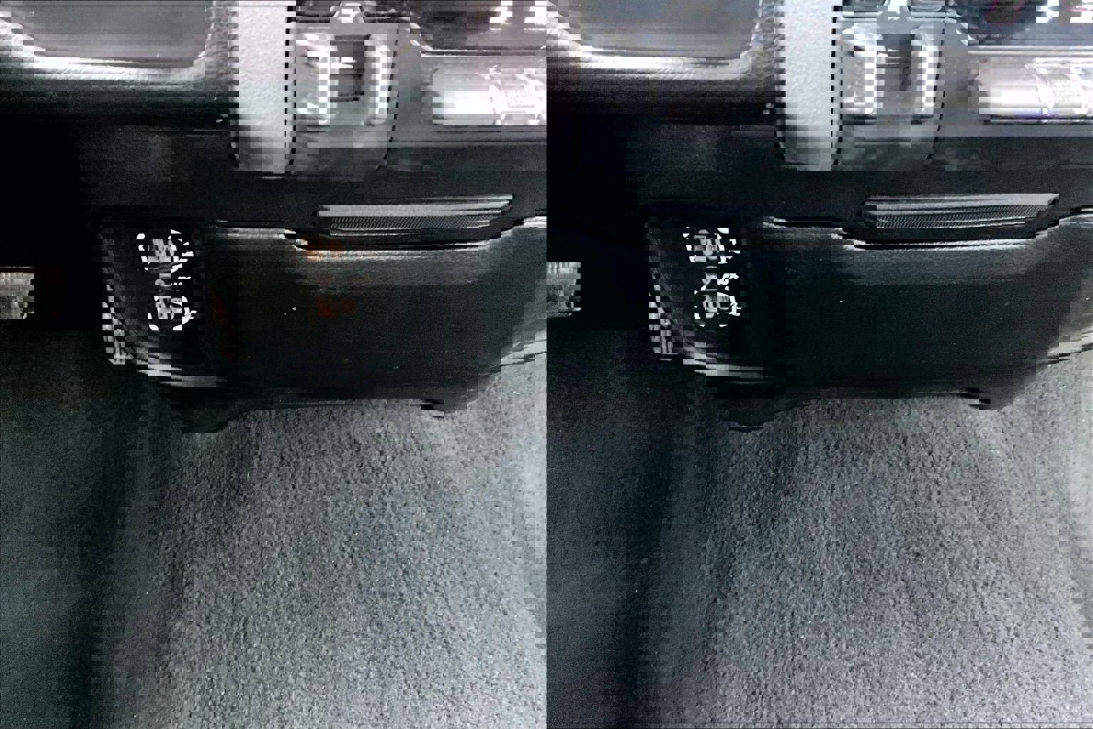 Used 2019 RAM 2500 Big Horn image 17