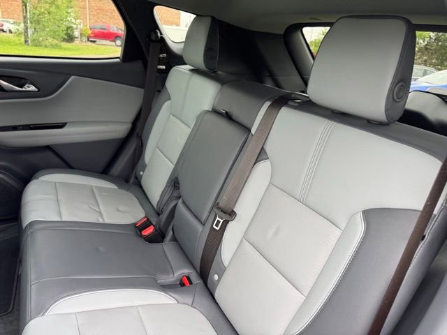 Used 2021 Chevrolet Blazer LT w/ Sound & Technology Package FWD image 12