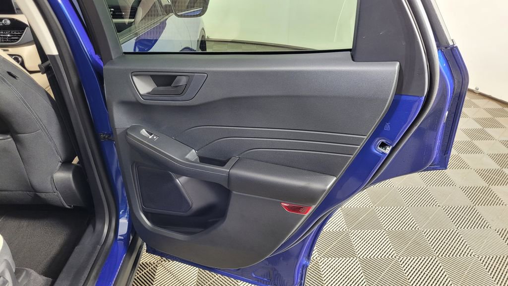 Used 2022 Ford Escape SE w/ Convenience Package image 31