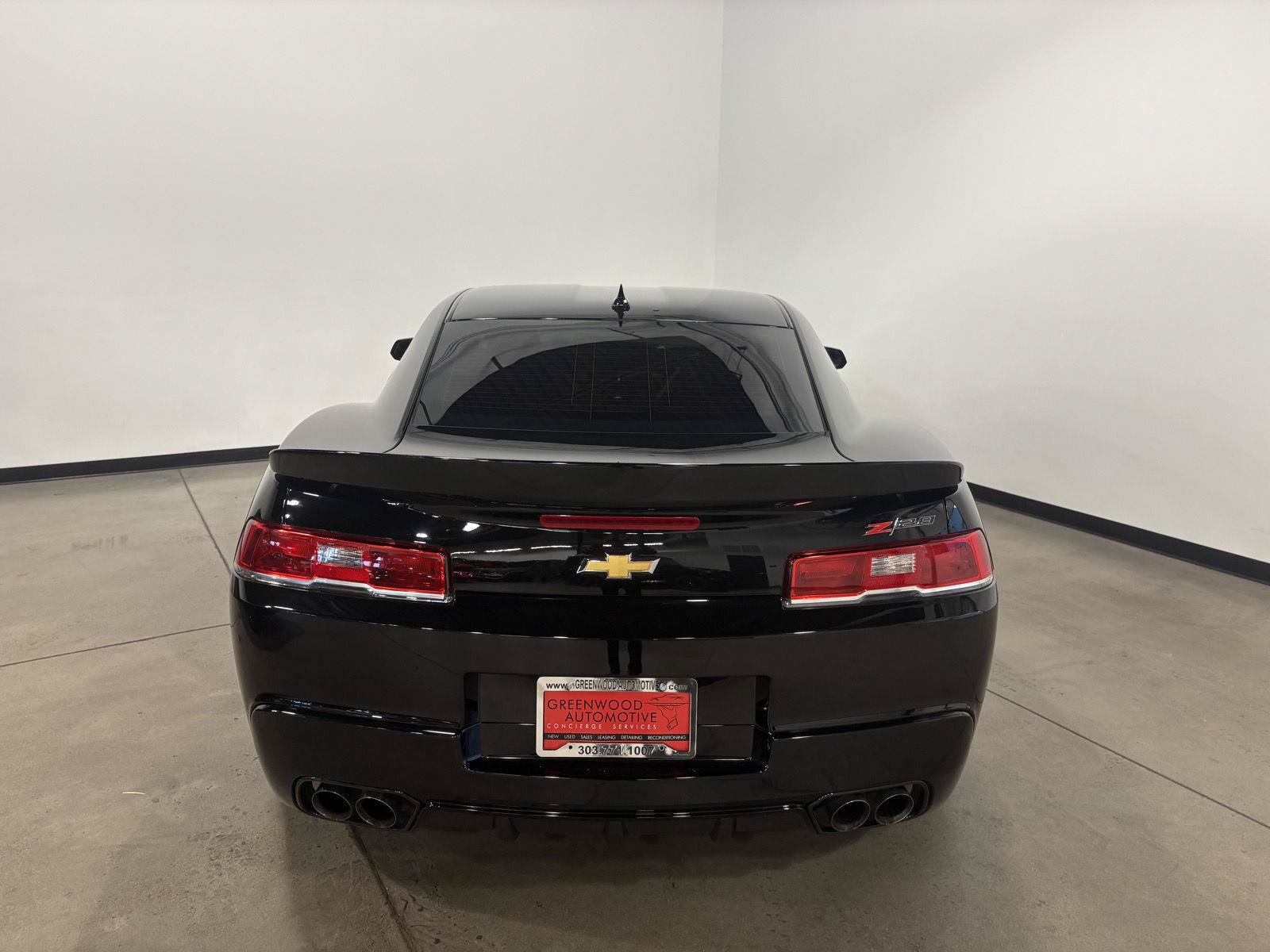 Used 2015 Chevrolet Camaro Z/28 RWD image 4