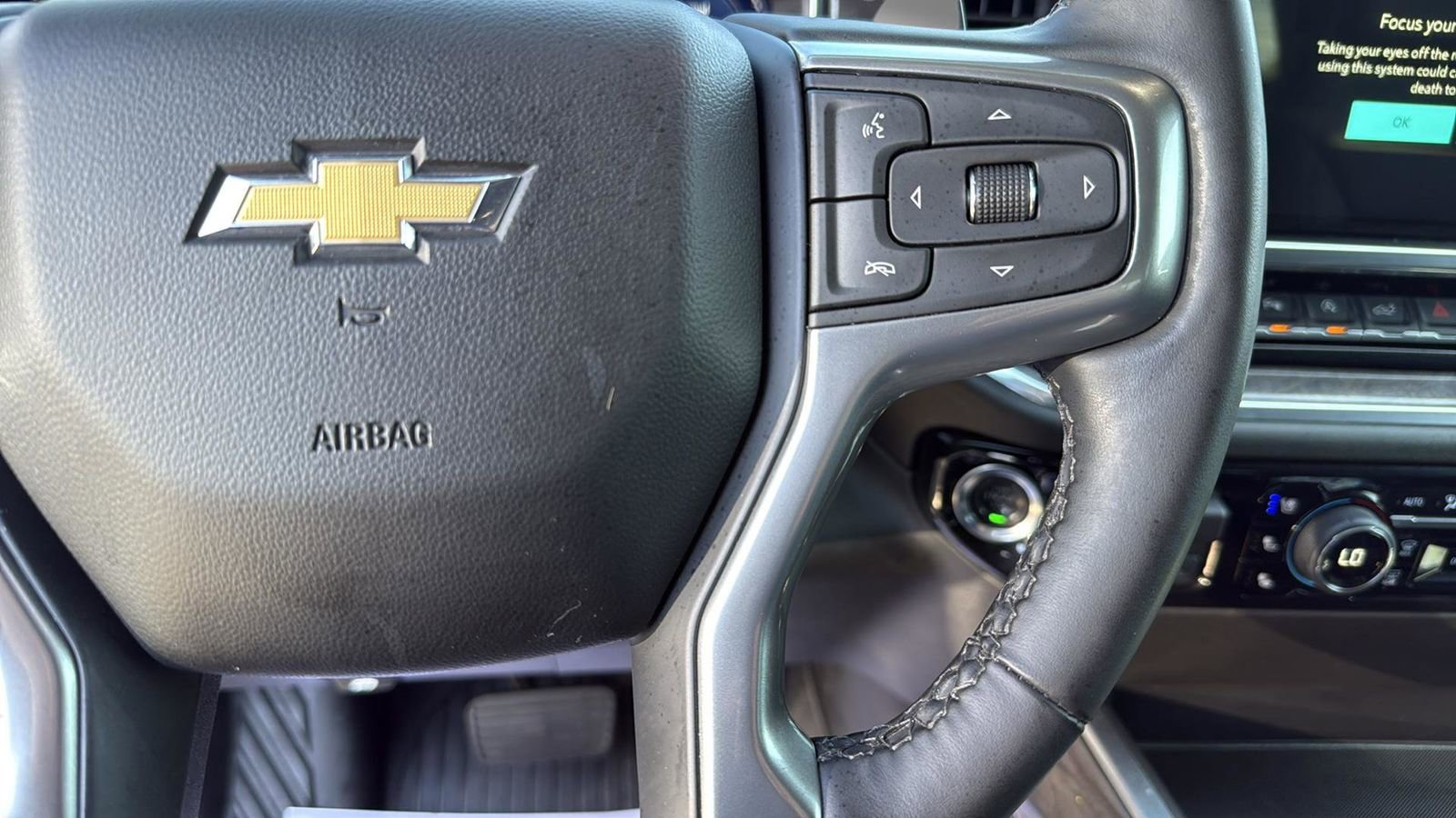 Used 2025 Chevrolet Silverado 1500 LTZ image 16